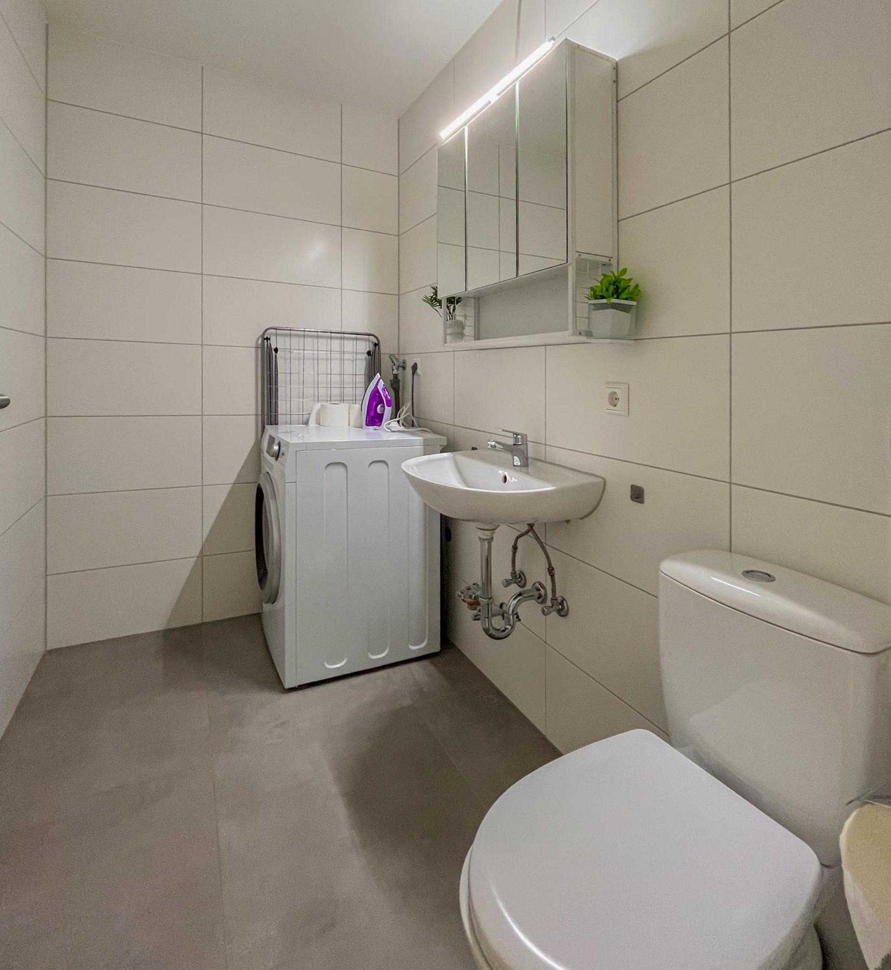 Rosenberg-Suites - Zentral, Stellplatz, Grosse Terasse, Business & Privat Heilbronn Exterior foto